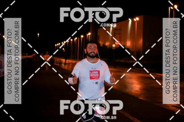 Buy your photos of the eventLuminous Run on Fotop