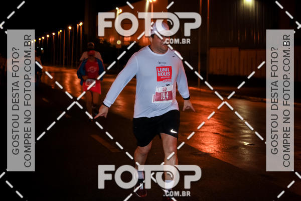 Buy your photos of the eventLuminous Run on Fotop