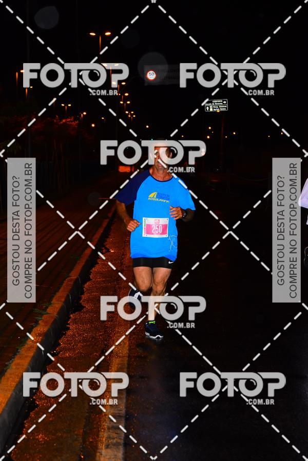 Buy your photos of the eventLuminous Run on Fotop
