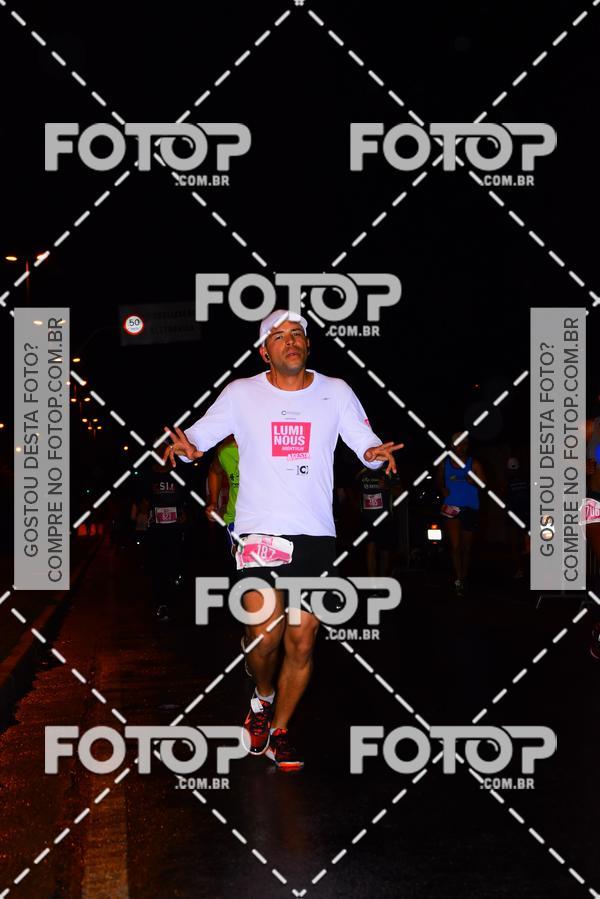 Buy your photos of the eventLuminous Run on Fotop