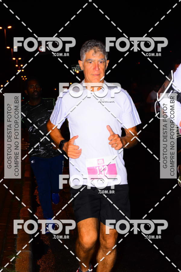 Buy your photos of the eventLuminous Run on Fotop