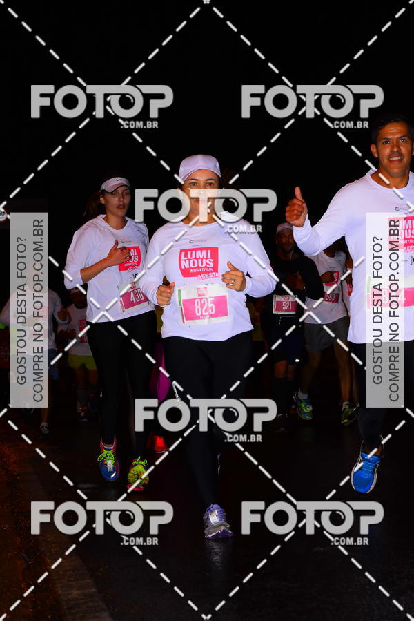 Buy your photos of the eventLuminous Run on Fotop