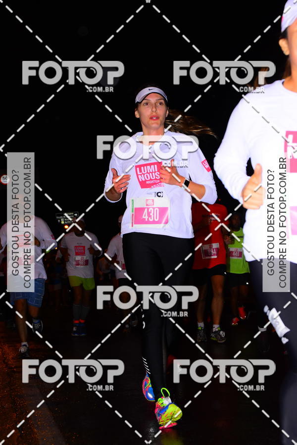 Buy your photos of the eventLuminous Run on Fotop