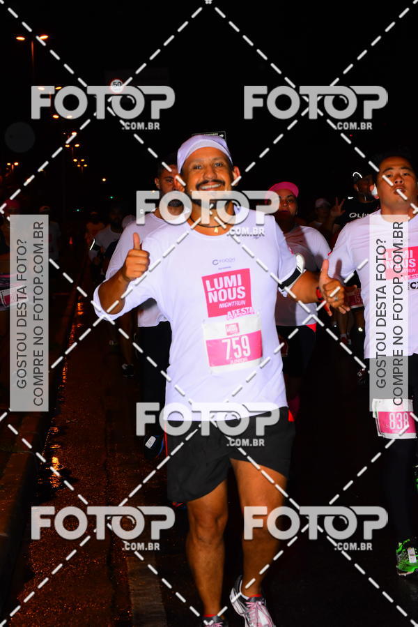 Buy your photos of the eventLuminous Run on Fotop