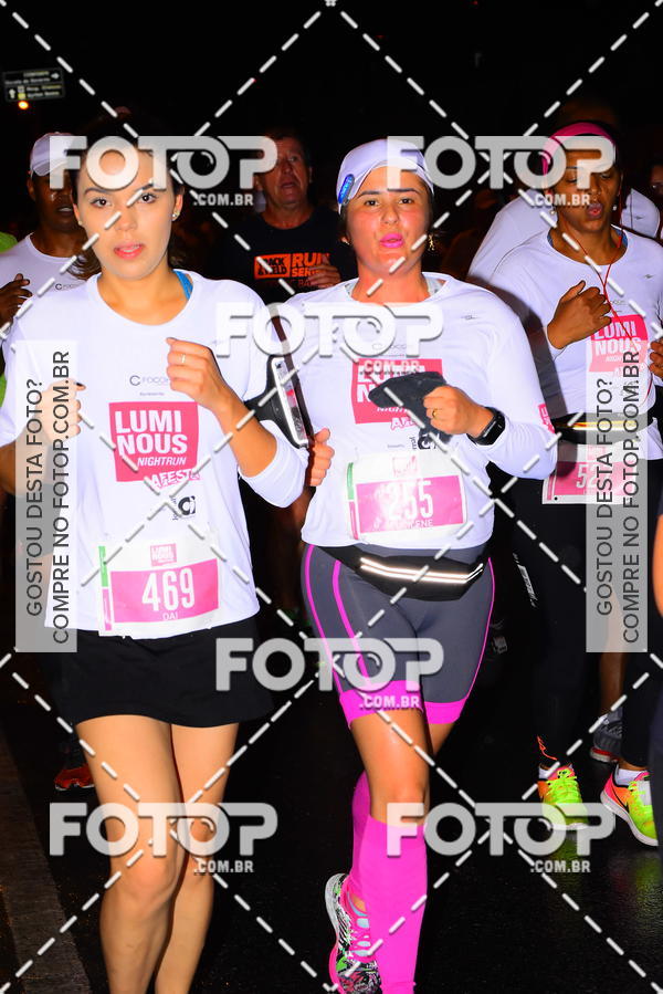 Buy your photos of the eventLuminous Run on Fotop