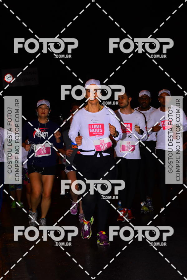 Buy your photos of the eventLuminous Run on Fotop