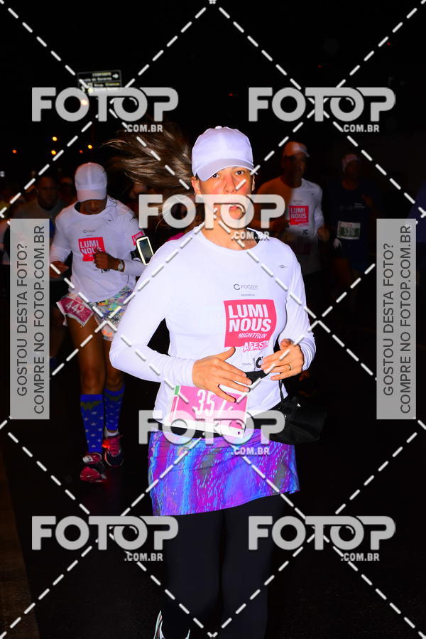 Buy your photos of the eventLuminous Run on Fotop