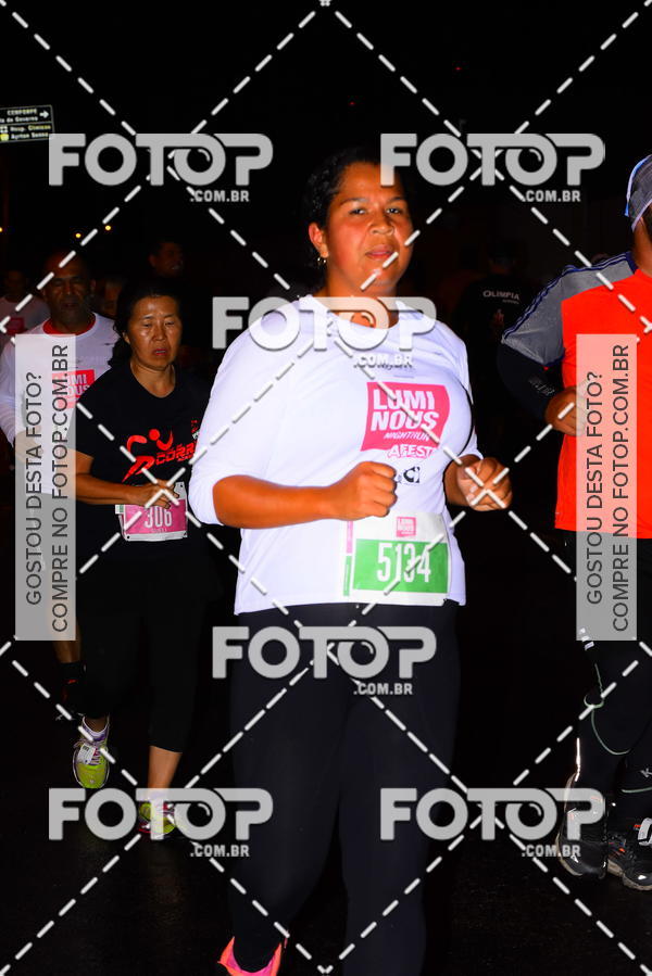 Buy your photos of the eventLuminous Run on Fotop
