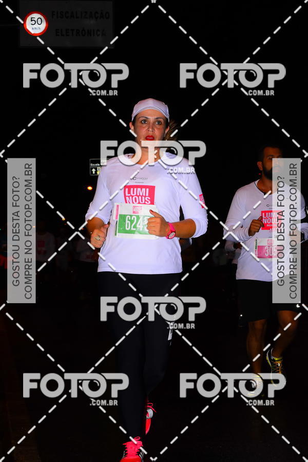 Buy your photos of the eventLuminous Run on Fotop