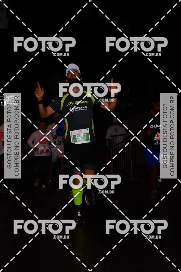 Buy your photos of the eventLuminous Run on Fotop