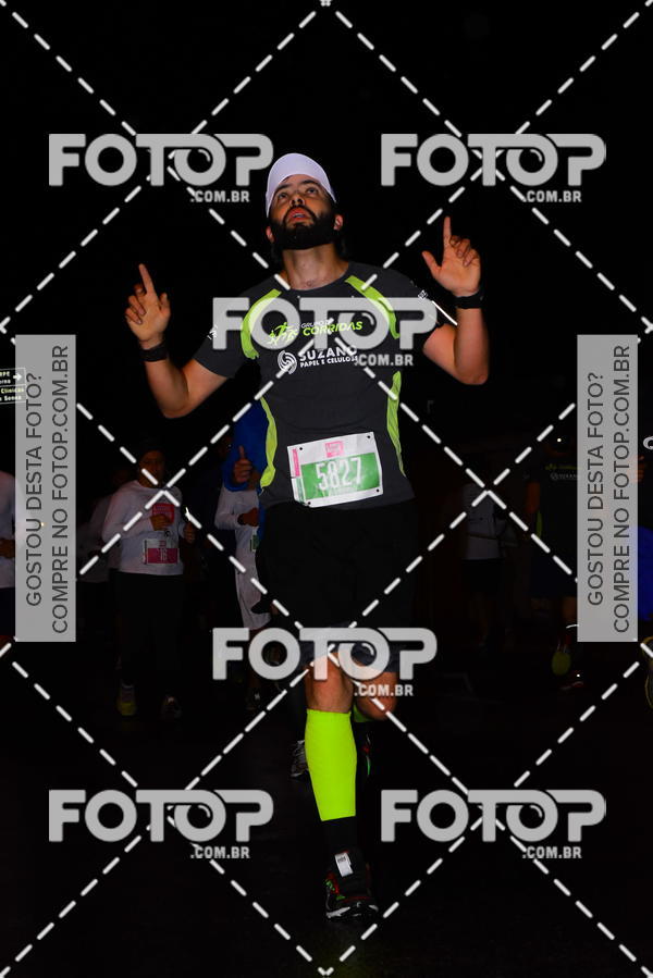 Buy your photos of the eventLuminous Run on Fotop