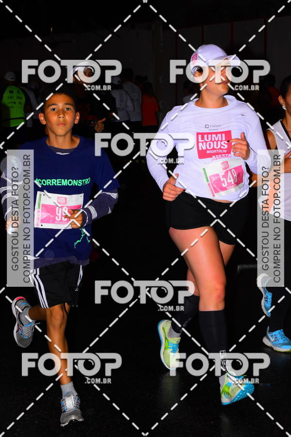 Buy your photos of the eventLuminous Run on Fotop