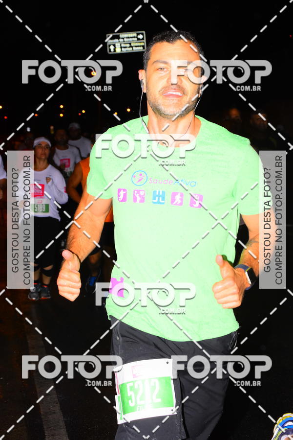 Buy your photos of the eventLuminous Run on Fotop