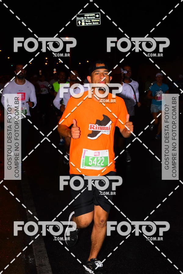 Buy your photos of the eventLuminous Run on Fotop