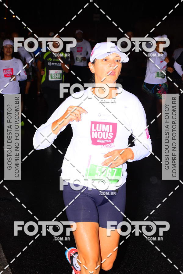 Buy your photos of the eventLuminous Run on Fotop