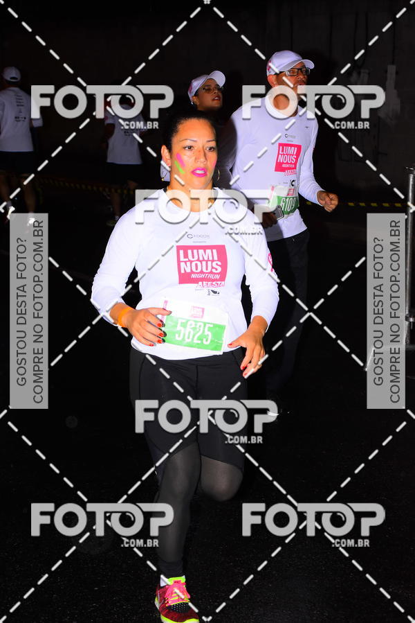 Buy your photos of the eventLuminous Run on Fotop