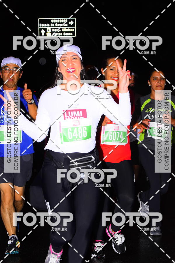 Buy your photos of the eventLuminous Run on Fotop