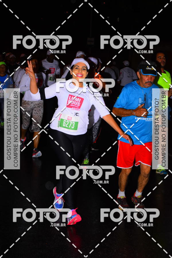Buy your photos of the eventLuminous Run on Fotop