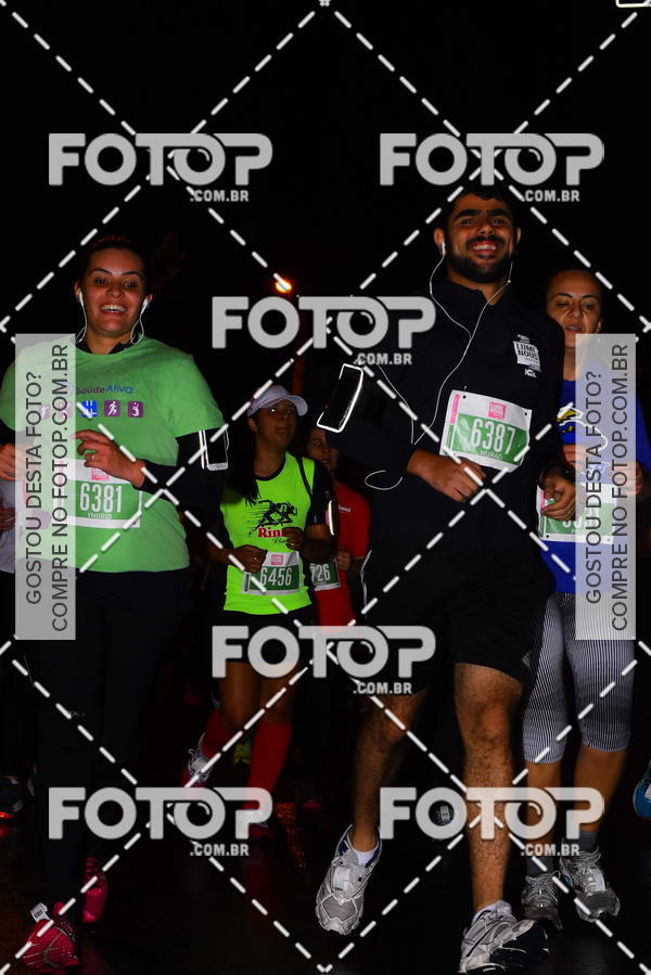 Buy your photos of the eventLuminous Run on Fotop