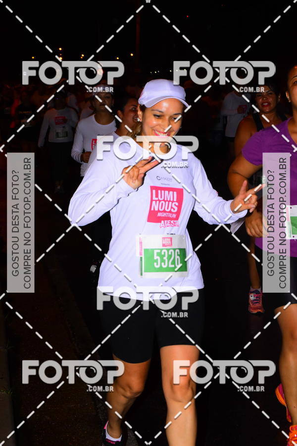 Buy your photos of the eventLuminous Run on Fotop