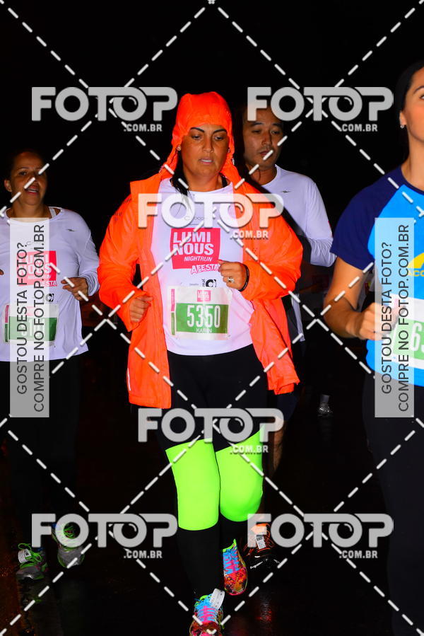 Buy your photos of the eventLuminous Run on Fotop
