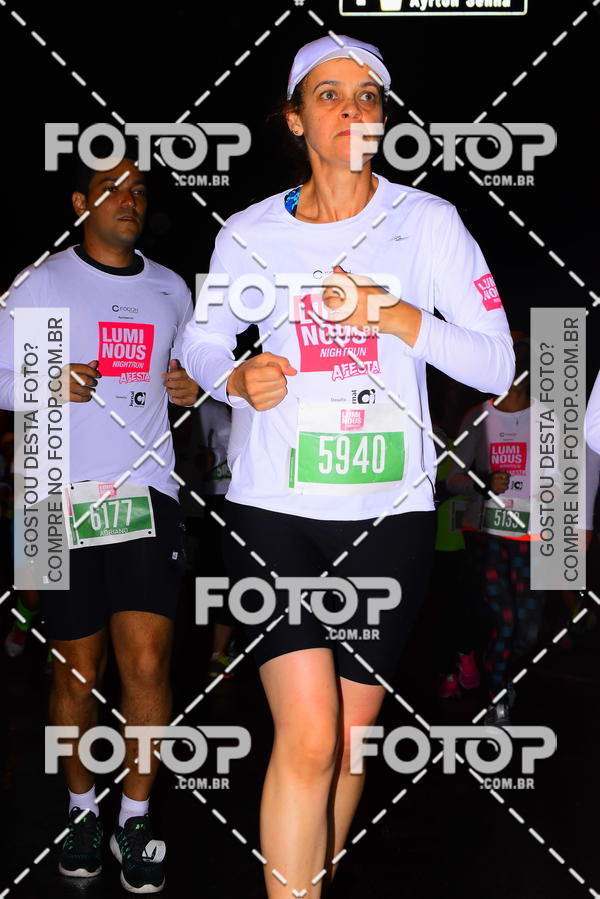 Buy your photos of the eventLuminous Run on Fotop