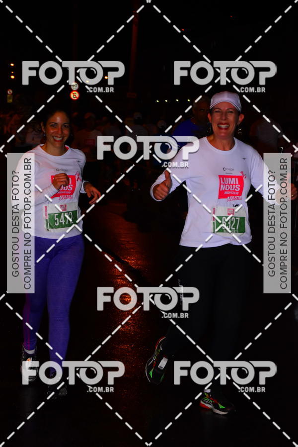 Buy your photos of the eventLuminous Run on Fotop