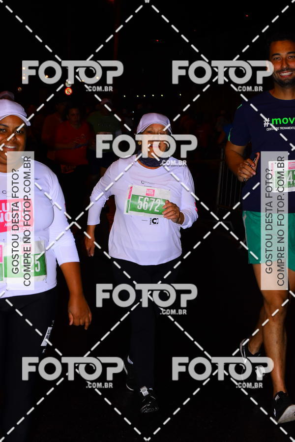 Buy your photos of the eventLuminous Run on Fotop