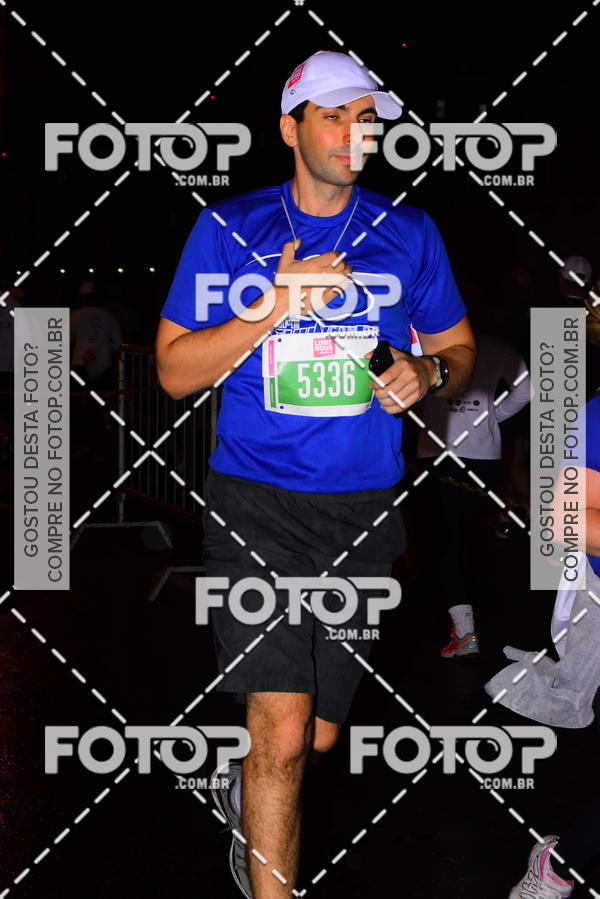 Buy your photos of the eventLuminous Run on Fotop