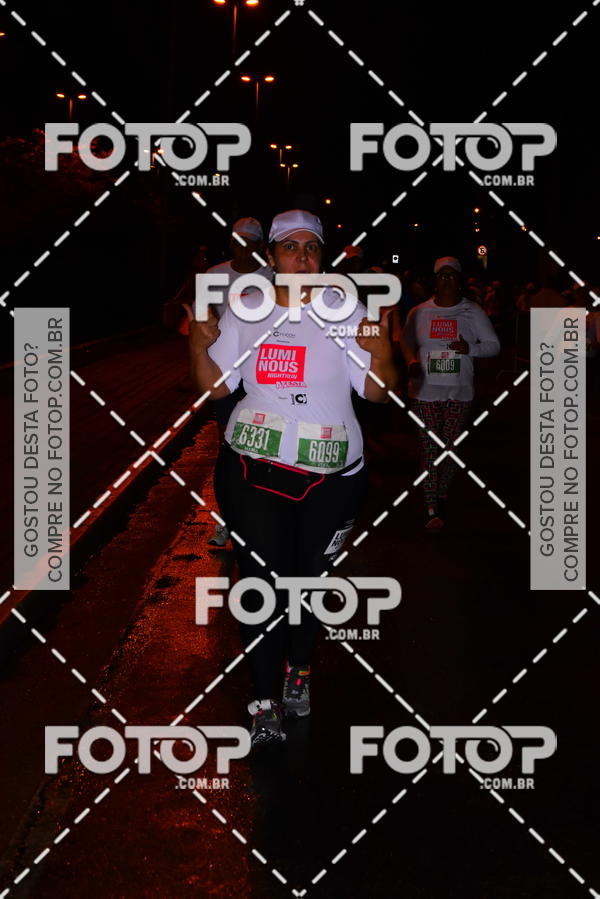 Buy your photos of the eventLuminous Run on Fotop