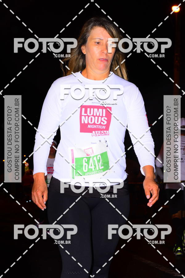 Buy your photos of the eventLuminous Run on Fotop