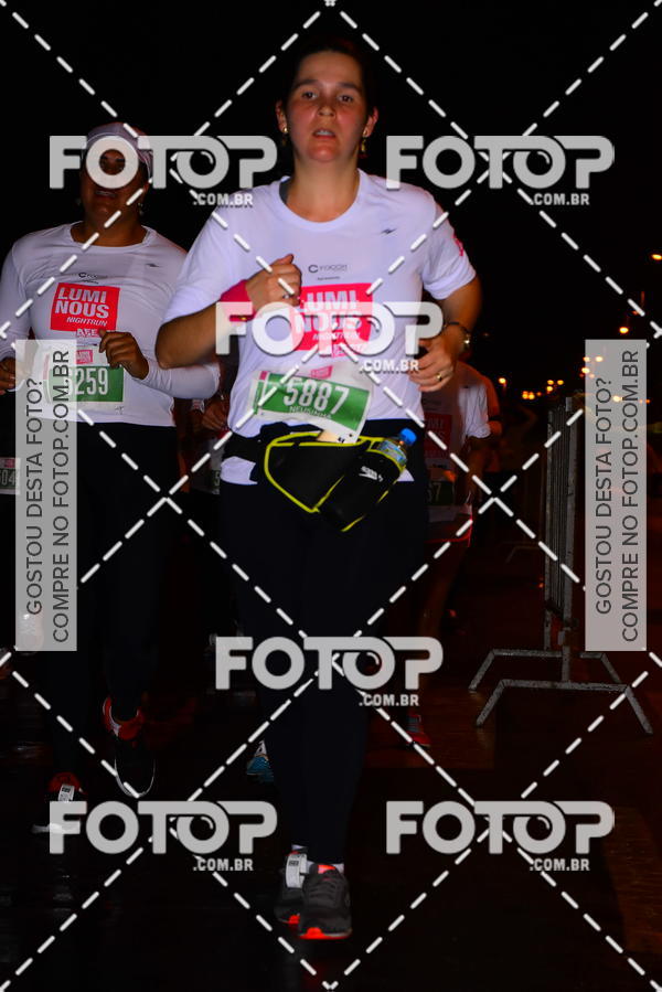 Buy your photos of the eventLuminous Run on Fotop