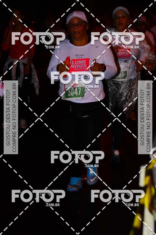 Buy your photos of the eventLuminous Run on Fotop