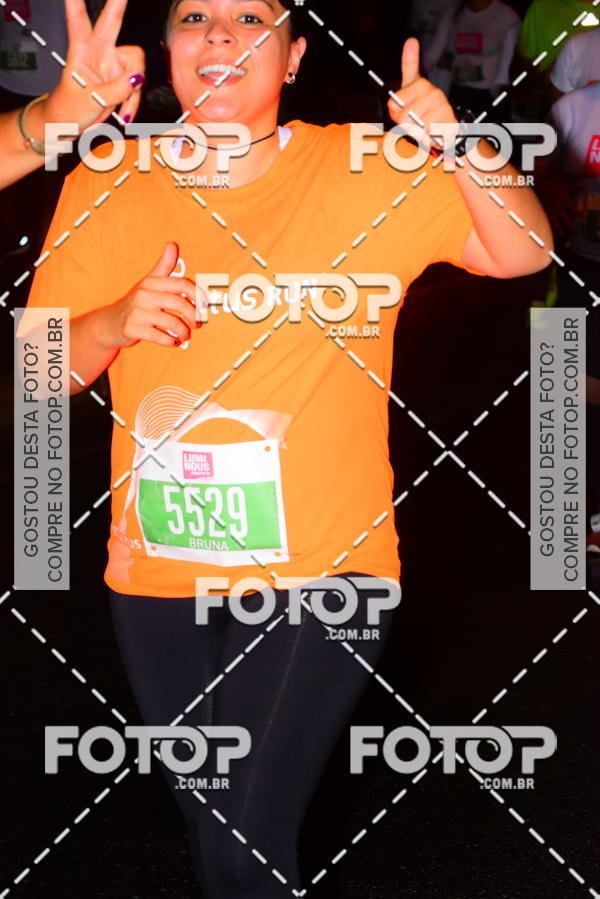 Buy your photos of the eventLuminous Run on Fotop