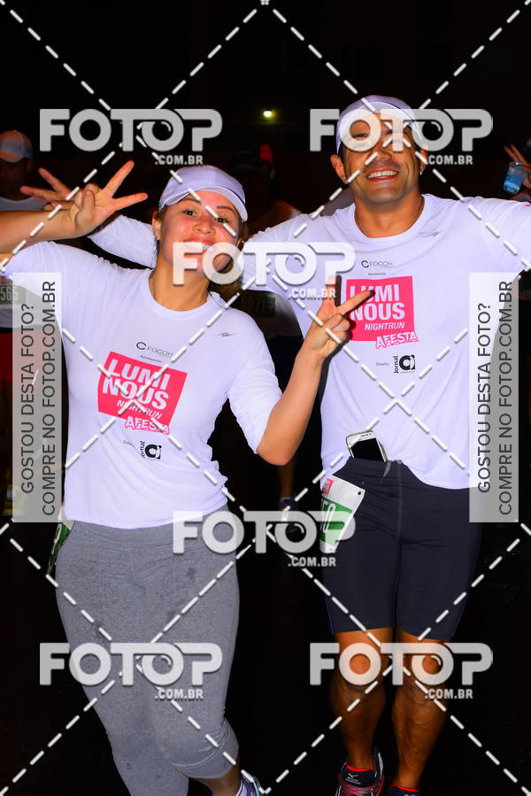 Buy your photos of the eventLuminous Run on Fotop