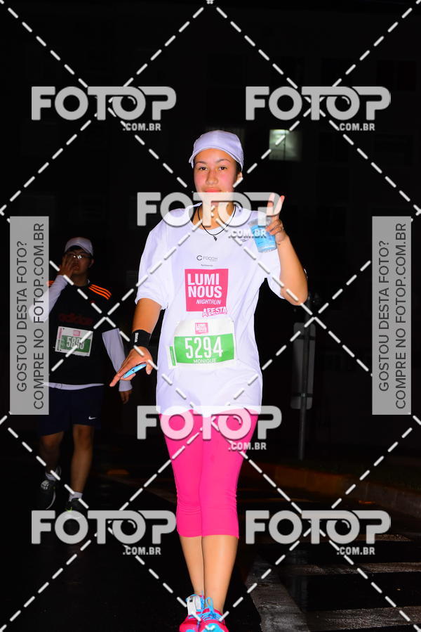 Buy your photos of the eventLuminous Run on Fotop