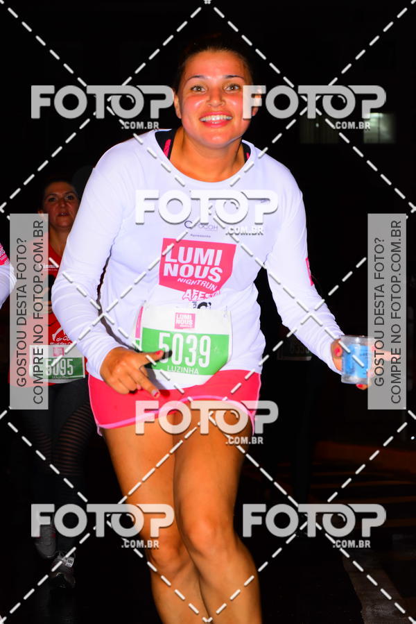 Buy your photos of the eventLuminous Run on Fotop