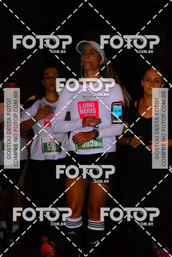 Buy your photos of the eventLuminous Run on Fotop
