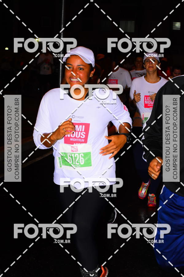 Buy your photos of the eventLuminous Run on Fotop