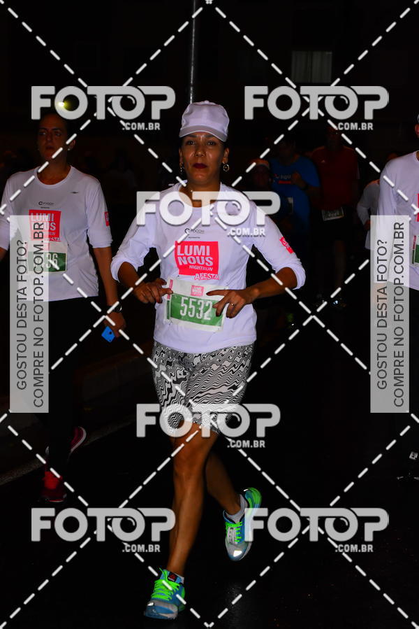 Buy your photos of the eventLuminous Run on Fotop