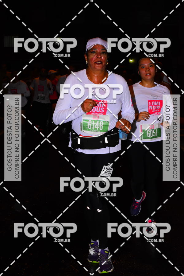 Buy your photos of the eventLuminous Run on Fotop