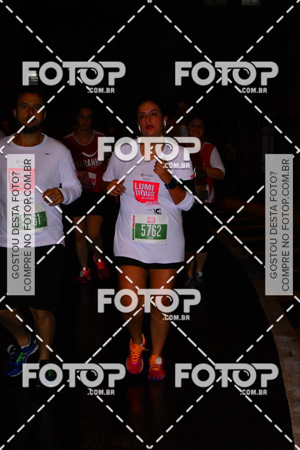 Buy your photos of the eventLuminous Run on Fotop