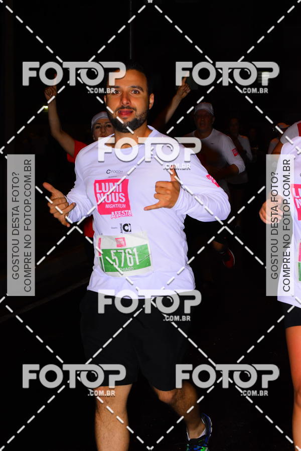 Buy your photos of the eventLuminous Run on Fotop