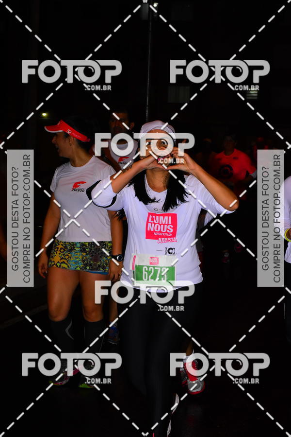 Buy your photos of the eventLuminous Run on Fotop