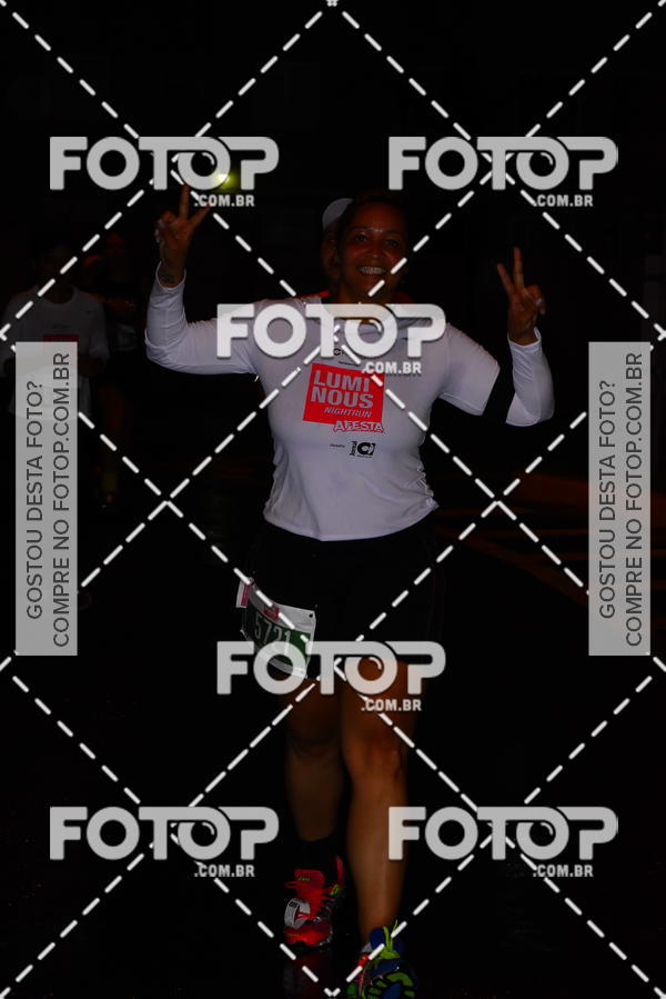 Buy your photos of the eventLuminous Run on Fotop