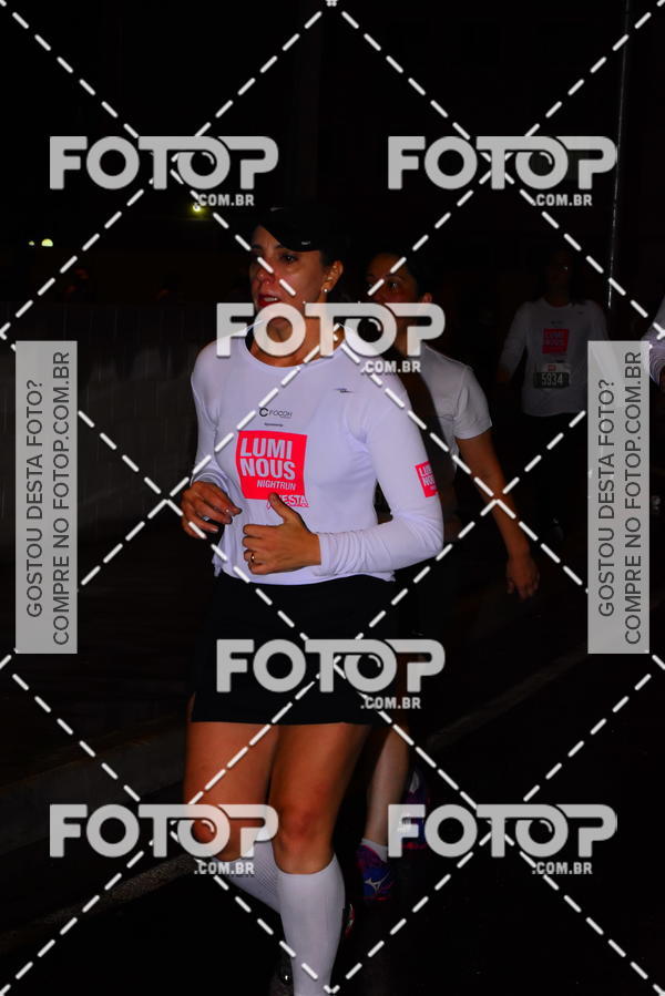 Buy your photos of the eventLuminous Run on Fotop