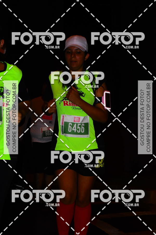 Buy your photos of the eventLuminous Run on Fotop
