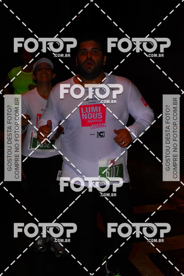 Buy your photos of the eventLuminous Run on Fotop