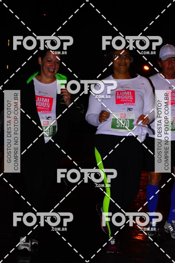 Buy your photos of the eventLuminous Run on Fotop