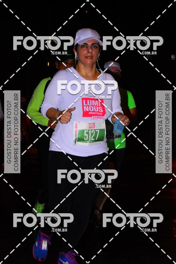 Buy your photos of the eventLuminous Run on Fotop